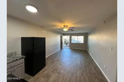 9647 N 10th Avenue #102, Phoenix, AZ 85021 - Photo 5