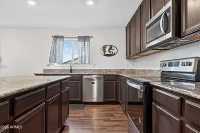 12610 W Myrtle Avenue, Glendale, AZ 85307 - Photo 13