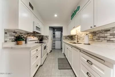 18826 N 134 Avenue, Sun City West, AZ 85375 - Photo 5