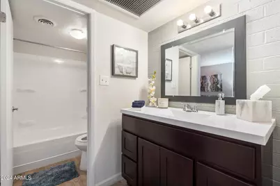 1601 W Camelback Road #A10AW, Phoenix, AZ 85015 - Photo 11