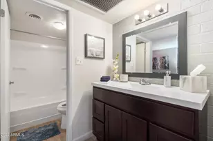 1601 W Camelback Rd, Phoenix, AZ 85015 - Photo 11