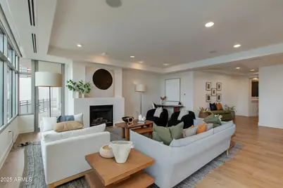 2211 E Camelback Road #402, Phoenix, AZ 85016 - Photo 3