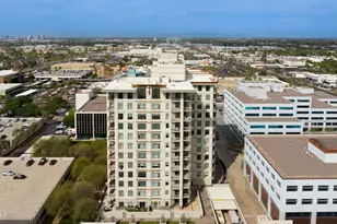 2211 E Camelback Rd, Phoenix, AZ 85016 - Photo 23