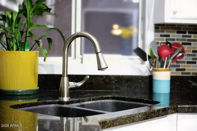 19007 N 25th Street, Phoenix, AZ 85050 - Photo 7