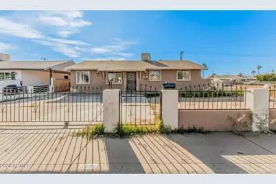 3044 N 80th Lane, Phoenix, AZ 85033 - Photo 1