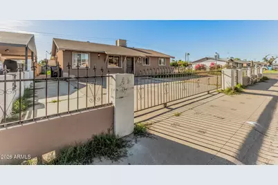 3044 N 80th Lane, Phoenix, AZ 85033 - Photo 3