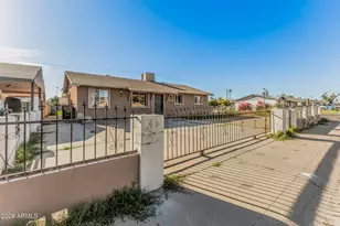 3044 N 80th Ln, Phoenix, AZ 85033 - Photo 3