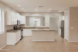 6851 S Birdie Way, Gilbert, AZ 85298 - Photo 13