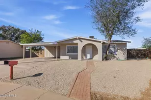 2314 N 71st Dr, Phoenix, AZ 85035 - Photo 1