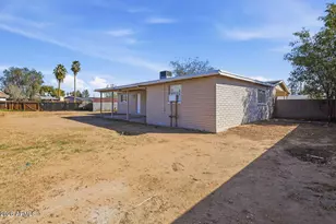 2314 N 71st Dr, Phoenix, AZ 85035 - Photo 33