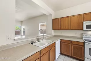 2852 E Devon Ct, Gilbert, AZ 85296 - Photo 3