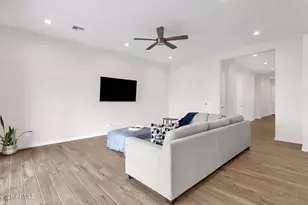 15713 W Washington St, Goodyear, AZ 85338 - Photo 13