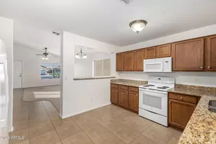 8663 E Capri Ave, Mesa, AZ 85208 - Photo 15