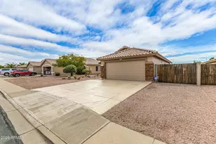 8663 E Capri Ave, Mesa, AZ 85208 - Photo 5