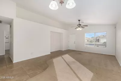 8663 E Capri Avenue, Mesa, AZ 85208 - Photo 9