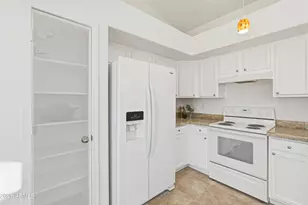 2521 W Oberlin Way, Phoenix, AZ 85085 - Photo 11