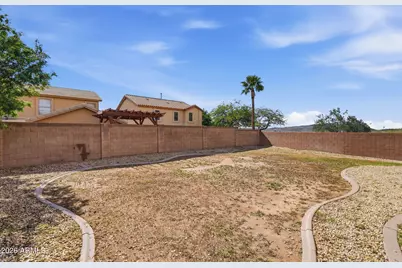 2521 W Oberlin Way, Phoenix, AZ 85085 - Photo 37