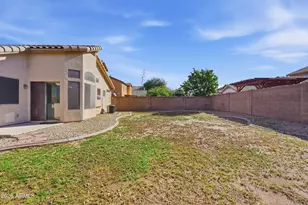 2521 W Oberlin Way, Phoenix, AZ 85085 - Photo 39