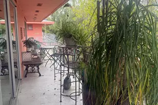 126 E Coronado Rd, Phoenix, AZ 85004 - Photo 23