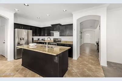 22142 W Moonlight Path, Buckeye, AZ 85326 - Photo 19