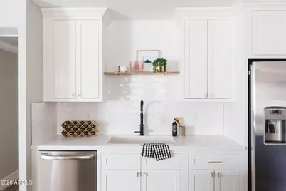 3425 N 85th Street, Scottsdale, AZ 85251 - Photo 11