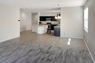 10313 E Marigold Ln, Florence, AZ 85132 - Photo 9