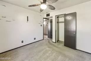 823 E Ironwood Dr, Phoenix, AZ 85020 - Photo 21