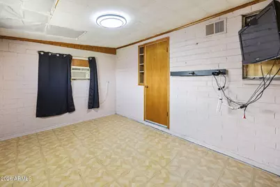 823 E Ironwood Drive, Phoenix, AZ 85020 - Photo 23