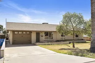 823 E Ironwood Dr, Phoenix, AZ 85020 - Photo 1