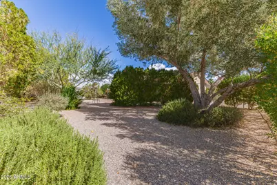 10701 W Canterbury Drive, Sun City, AZ 85351 - Photo 19