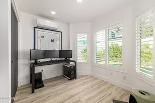 3318 E Taro Ln, Phoenix, AZ 85050 - Photo 23