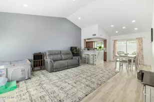 3318 E Taro Ln, Phoenix, AZ 85050 - Photo 3