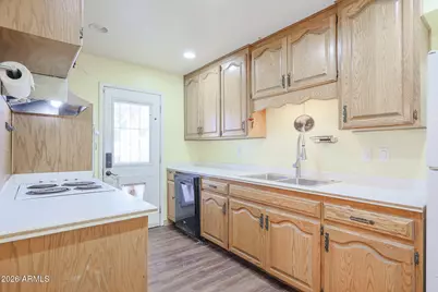 3730 W Cactus Wren Drive, Phoenix, AZ 85051 - Photo 19