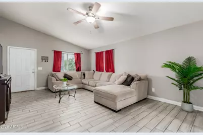 832 S 31st Ave Avenue, Phoenix, AZ 85009 - Photo 3