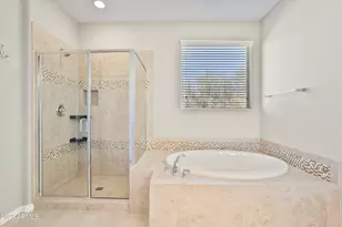 3842 E Cat Balue Dr, Phoenix, AZ 85050 - Photo 15