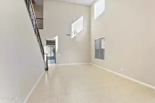 3842 E Cat Balue Dr, Phoenix, AZ 85050 - Photo 11