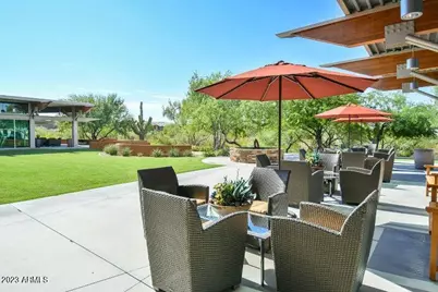 3842 E Cat Balue Drive, Phoenix, AZ 85050 - Photo 35