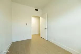 15215 N 7th Pl, Phoenix, AZ 85022 - Photo 19