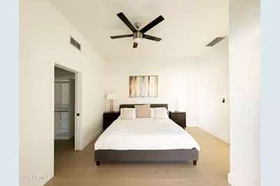 15215 N 7th Place, Phoenix, AZ 85022 - Photo 11