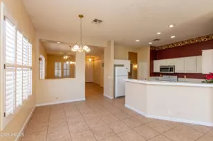 3371 W Via Del Sol Dr, Phoenix, AZ 85027 - Photo 9
