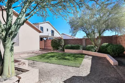 3371 W Via Del Sol Drive, Phoenix, AZ 85027 - Photo 37