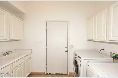 3371 W Via Del Sol Drive, Phoenix, AZ 85027 - Photo 25