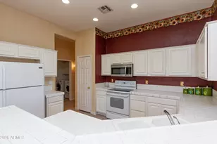 3371 W Via Del Sol Dr, Phoenix, AZ 85027 - Photo 11