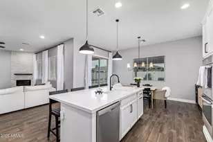 10326 E Bergeron Ave, Mesa, AZ 85212 - Photo 7