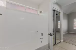 1633 E Lakeside Dr, Gilbert, AZ 85234 - Photo 15