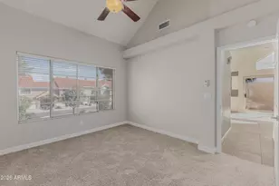 1633 E Lakeside Dr, Gilbert, AZ 85234 - Photo 9