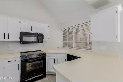 1633 E Lakeside Drive #35, Gilbert, AZ 85234 - Photo 5