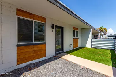 3038 N 38th Street #7, Phoenix, AZ 85018 - Photo 9