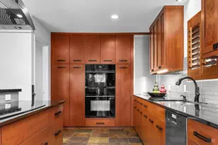 717 E Royal Palm Rd, Phoenix, AZ 85020 - Photo 17