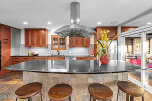 717 E Royal Palm Rd, Phoenix, AZ 85020 - Photo 9